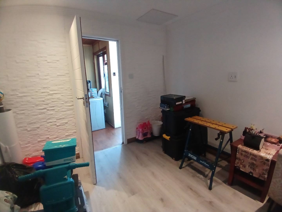 3 Bedroom Property for Sale in Dana Bay Western Cape